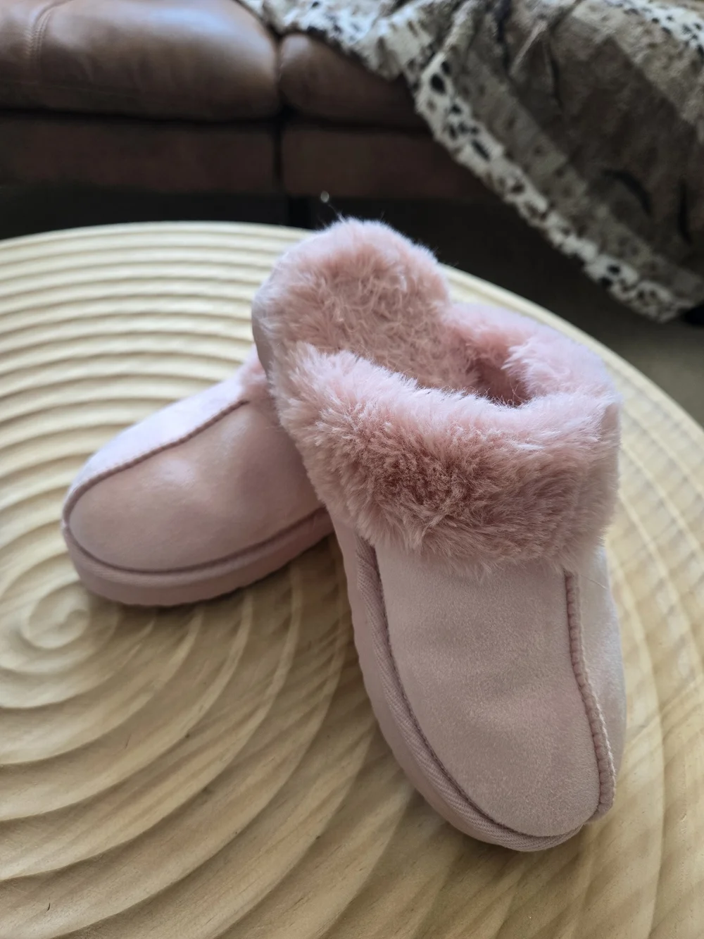 Wonder Nation Pink Faux Fur Slippers Toddler Girls Size 4/5